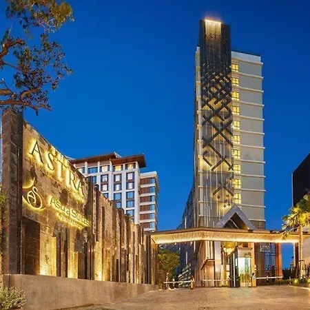 The Astra Bozz Room Chiang Mai Exterior photo